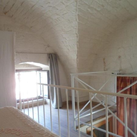 Ivory Apartment ออสตูนี ภายนอก รูปภาพ